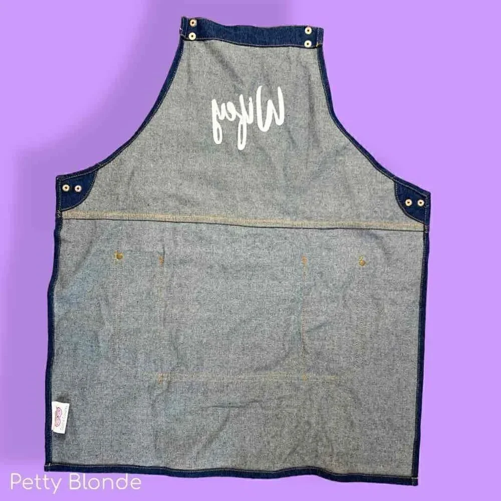 Wifey Jean Adjustable Apron‎